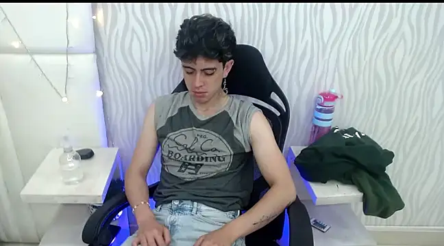 star boyxx online show from 02/28/25, 10:17