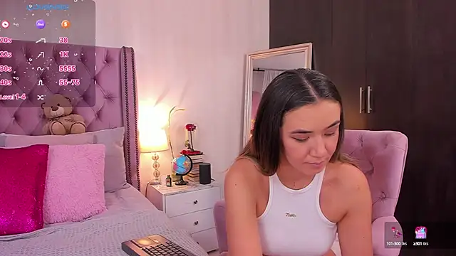 natashaleightt online show from 10/05/25, 04:05