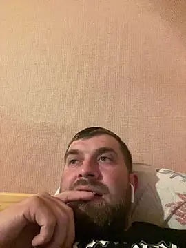 Snapshot of daniel21p chatting on 03/19/25, 08:43 daniel21p online show from 03/19/25, 08:43