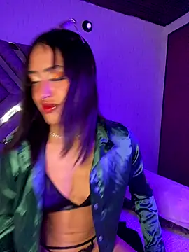 MichelleDiaz Pink online show from 11/12/25, 04:35