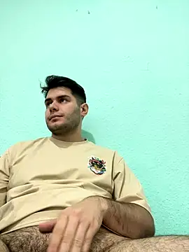 Snapshot of Hary0250 chatting on 12/20/25, 03:41 Hary0250 online show from 12/20/25, 03:41