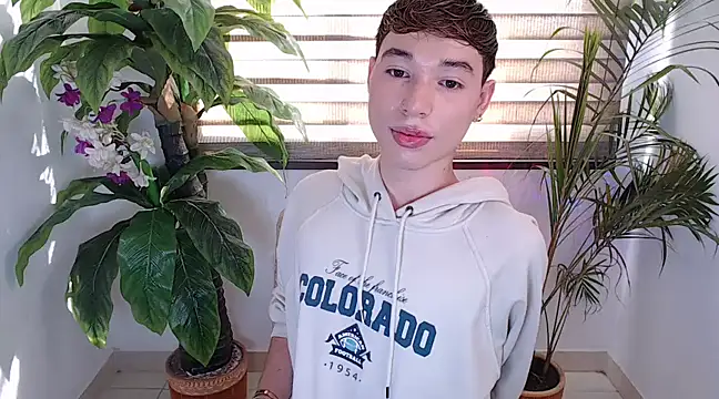 Snapshot of cod_dolll chatting on 02/27/25, 09:25 cod dolll online show from 02/27/25, 09:25