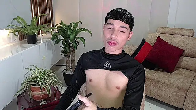 Snapshot of cod_dolll chatting on 09/10/25, 12:10 cod dolll online show from 09/10/25, 12:10