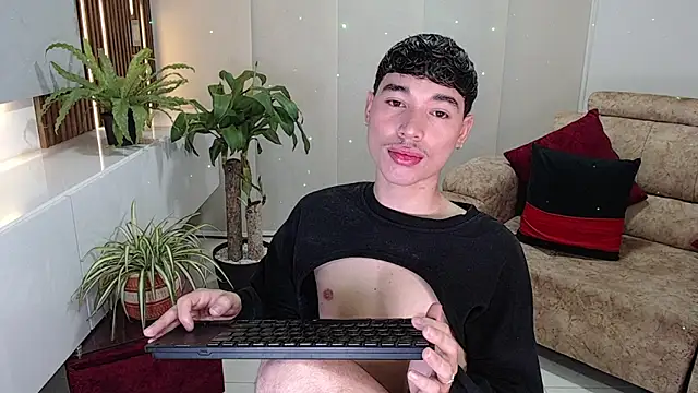 Snapshot of cod_dolll chatting on 09/24/25, 11:30 cod dolll online show from 09/24/25, 11:30