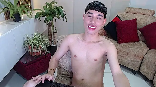 Snapshot of cod_dolll chatting on 09/27/25, 11:32 cod dolll online show from 09/27/25, 11:32