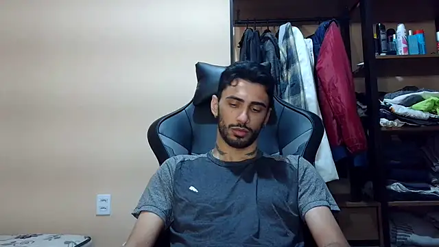 Snapshot of iendriw chatting on 03/13/26, 04:19 iendriw online show from 03/13/26, 04:19