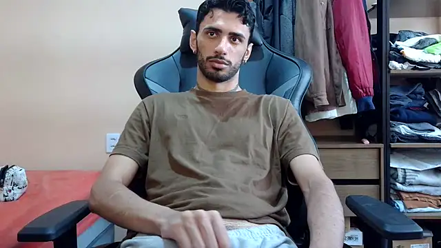 Snapshot of iendriw chatting on 03/17/26, 12:19 iendriw online show from 03/17/26, 12:19