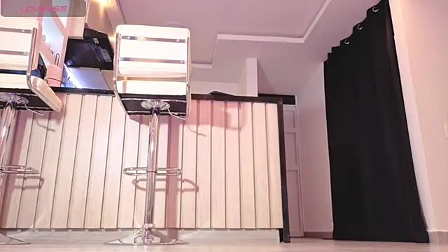 tatiana 10 online show from 04/05/26, 03:15