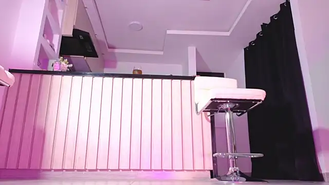 tatiana 10 online show from 04/16/26, 05:41