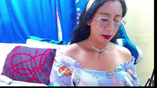 Snapshot of Gia_leinn chatting on 07/21/26, 07:49 Gia leinn online show from 07/21/26, 07:49