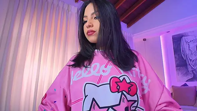 hannah thomson  online show from 03/17/25, 07:26