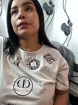 Snapshot of Sara_chanel92 chatting on 03/16/25, 11:57 Sara chanel92 online show from 03/16/25, 11:57