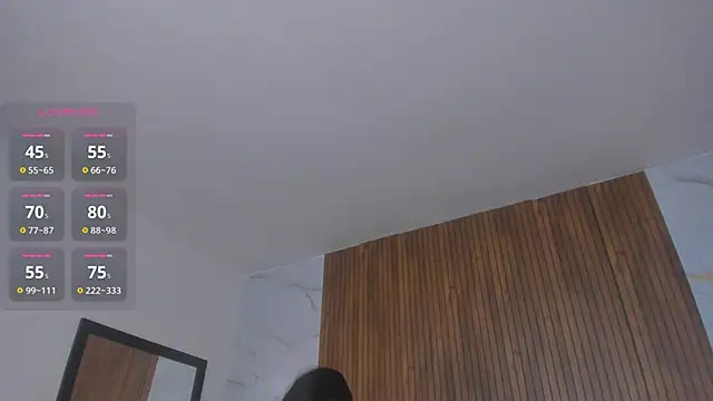 Madyson18 online show from 04/23/26, 06:32