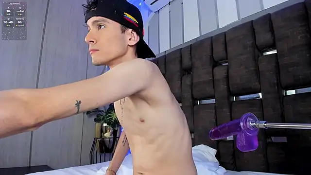 ValentinoMoreti online show from 09/26/25, 02:21