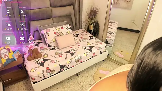 Snapshot of Layla_Clarke chatting on 09/13/25, 03:50 Layla Clarke online show from 09/13/25, 03:50