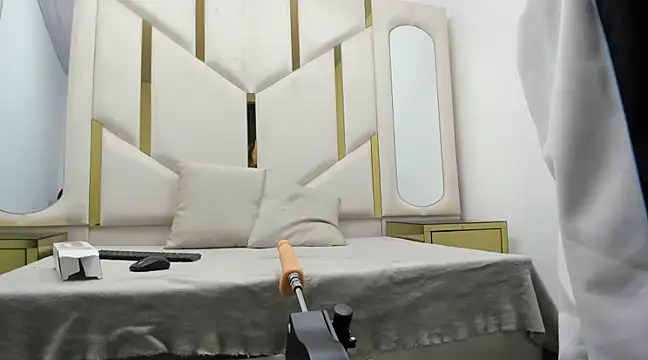 Kendall 6669 online show from 02/27/25, 12:45