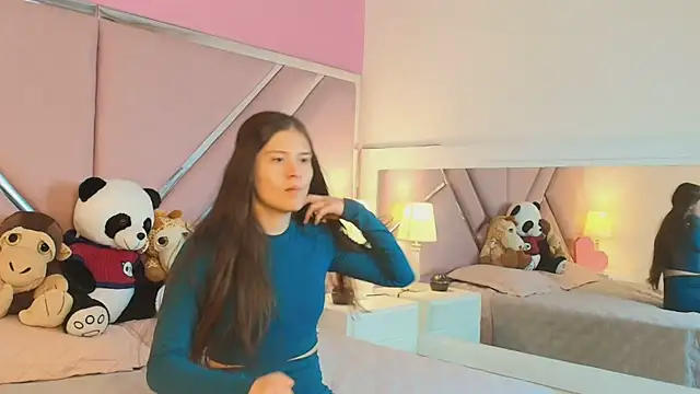 Emilybennett  online show from 03/13/25, 05:39