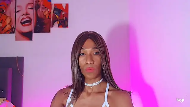 Snapshot of red_veltet chatting on 12/16/25, 12:59 red veltet online show from 12/16/25, 12:59