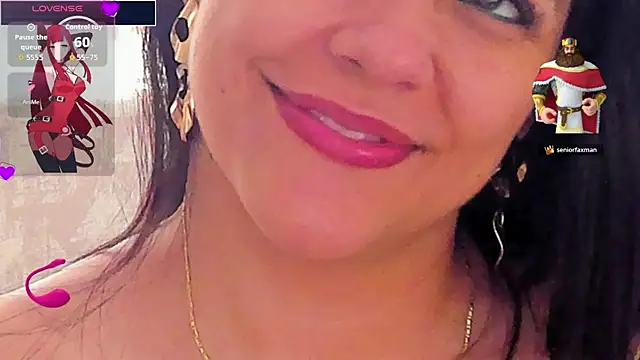 Snapshot of isabellarous- chatting on 07/16/26, 07:20 isabellarous- online show from 07/16/26, 07:20
