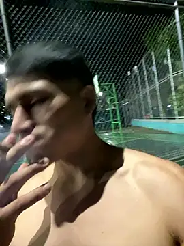 Snapshot of MaxxxSteil chatting on 02/22/25, 04:18 MaxxxSteil online show from 02/22/25, 04:18