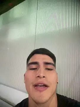 Snapshot of MaxxxSteil chatting on 03/15/25, 11:39 MaxxxSteil online show from 03/15/25, 11:39