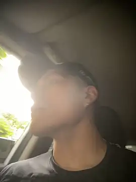 Snapshot of MaxxxSteil chatting on 03/20/25, 02:32 MaxxxSteil online show from 03/20/25, 02:32