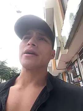 Snapshot of MaxxxSteil chatting on 02/01/26, 04:05 MaxxxSteil online show from 02/01/26, 04:05