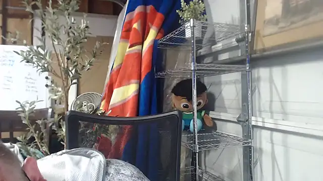 Randomoldguy615 online show from 03/16/25, 11:36