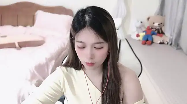 Rose-168 online show from 03/15/25, 10:57