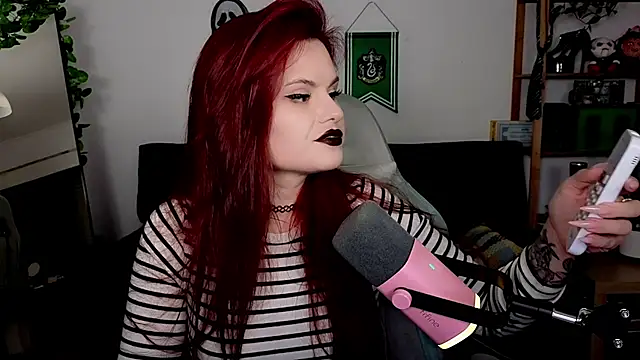 Della Ideal online show from 11/13/25, 06:29