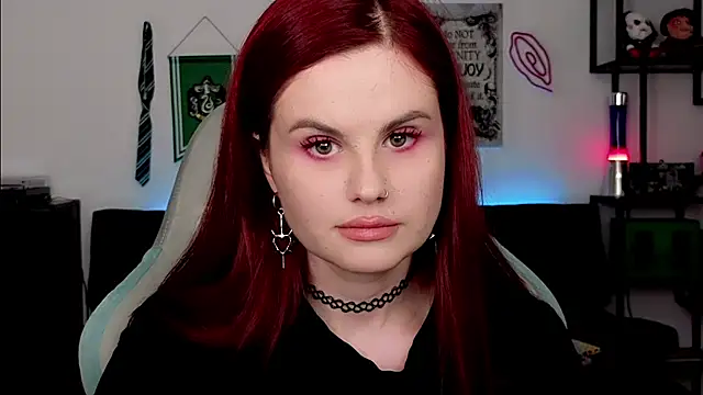 Della Ideal online show from 03/17/26, 06:22