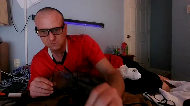 Snapshot of PornStro921 chatting on 03/03/25, 01:10 PornStro921 online show from 03/03/25, 01:10