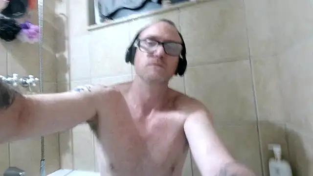 Snapshot of PornStro921 chatting on 01/16/26, 09:24 PornStro921 online show from 01/16/26, 09:24