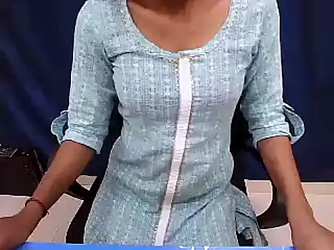 Reena600 online show from 03/04/25, 12:55