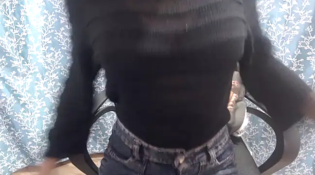 Reena600 online show from 03/07/25, 04:11