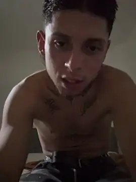 Cristopher1112 online show from 02/01/26, 08:02