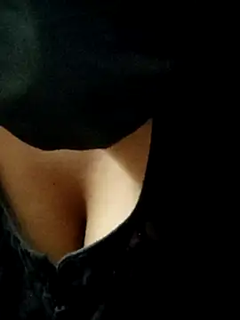 Snapshot of mythilli chatting on 03/07/25, 10:02 mythilli online show from 03/07/25, 10:02