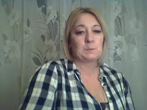 Snapshot of ArielXLoveresss chatting on 02/26/25, 06:11 ArielXLoveresss online show from 02/26/25, 06:11