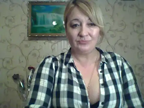 Snapshot of ArielXLoveresss chatting on 03/09/25, 08:42 ArielXLoveresss online show from 03/09/25, 08:42
