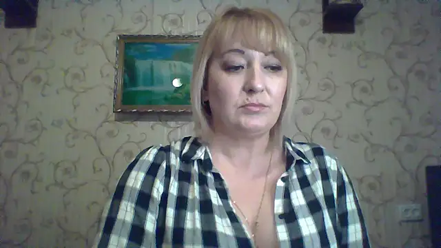 Snapshot of ArielXLoveresss chatting on 03/16/25, 02:33 ArielXLoveresss online show from 03/16/25, 02:33