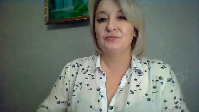 Snapshot of ArielXLoveresss chatting on 11/30/25, 10:19 ArielXLoveresss online show from 11/30/25, 10:19