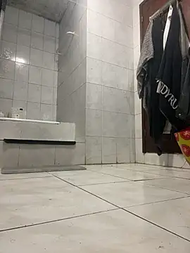 rogerdik76 online show from 03/20/26, 05:56