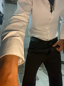 rogerdik76 online show from 03/27/26, 06:30