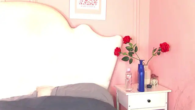 Snapshot of NyaraBuenoBabestation chatting on 03/21/25, 01:56 NyaraBuenoBabestation online show from 03/21/25, 01:56