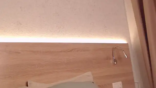 IvyAngel online show from 11/28/25, 04:09