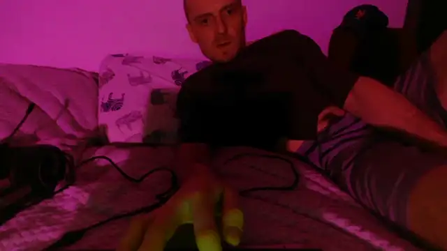 Snapshot of great_feeling chatting on 02/23/25, 08:22 great feeling online show from 02/23/25, 08:22