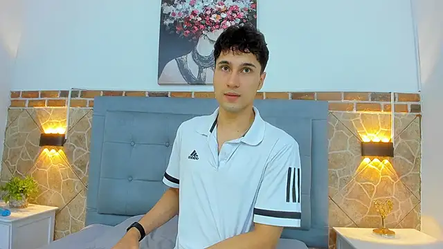 Snapshot of buddy_whitte chatting on 03/04/25, 11:19 buddy whitte online show from 03/04/25, 11:19