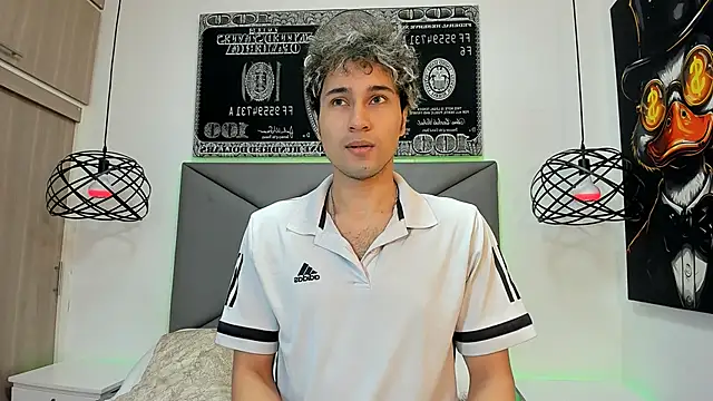 Snapshot of buddy_whitte chatting on 10/30/25, 11:11 buddy whitte online show from 10/30/25, 11:11