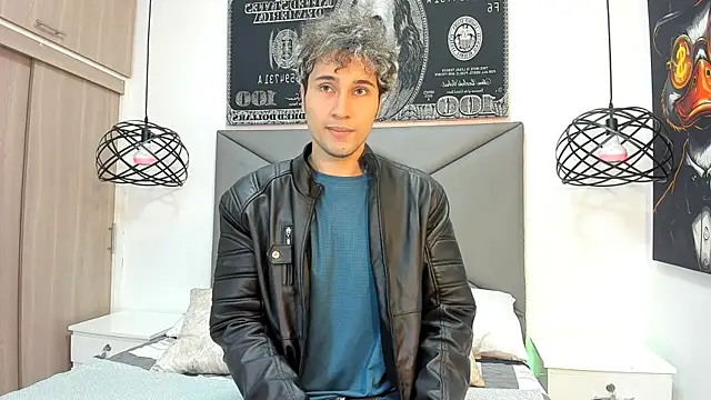 Snapshot of buddy_whitte chatting on 10/31/25, 11:55 buddy whitte online show from 10/31/25, 11:55