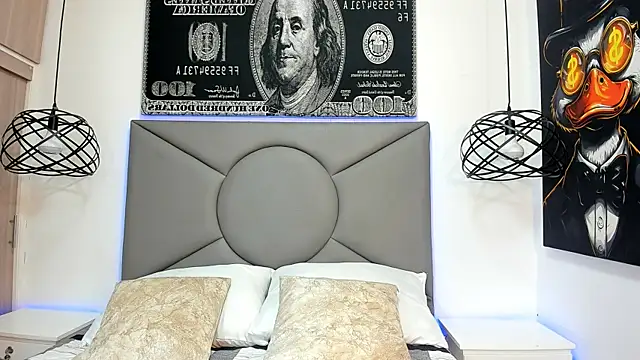 Snapshot of buddy_whitte chatting on 11/06/25, 11:55 buddy whitte online show from 11/06/25, 11:55